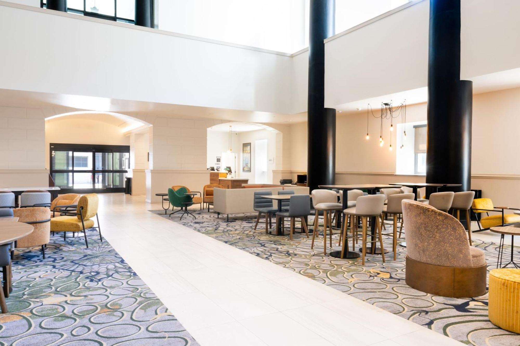 Springhill Suites By Marriott Baltimore Downtown Convention Center Area Exterior photo